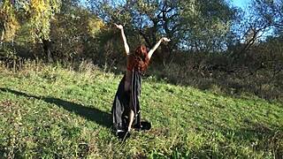 Does Leylakh's bikini dance tease in public?