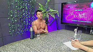 chatting with pedro caliente