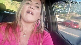 Bodybuilder feels ecstasy in anal and pussy licking session