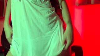 Sneaky bride teasing you showing boobs - laura fatalle