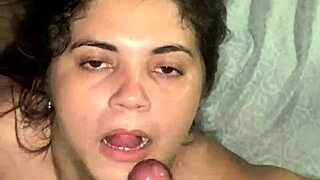 The sexy brunette reaches orgasm while taking cum in her mouth