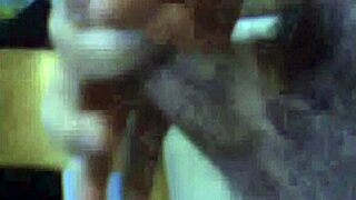 Masturbator from Cordoba shows short dick on webcam