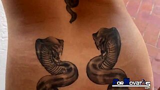 joven latina 18 en acción con victor bloom