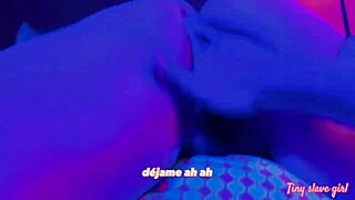 que rico cuando papi me reacomoda mis ovarios pisandome y haciendo que me venga a chorros 😍💦