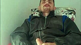 saymon metendo gostoso pica doce na gostosa strip