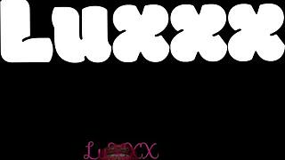 goddess luxxx28 sneak peeks pussy spread playing with sexy ass toys ebony babe playing with her black and pink pussy