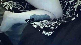 Why is BBShorty fingering herself solo like this?