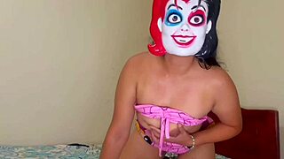 Homemade amateur video now turns solo pleasure into intense desire for deep penetration