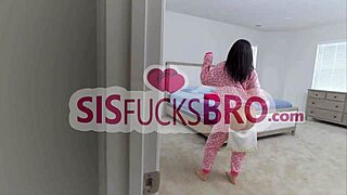 Aria Valencia, stepsis porn star, gets caught fucking in cosplay costume