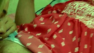 Hey, wanna see us teenage lesbians tribbing and eating out?