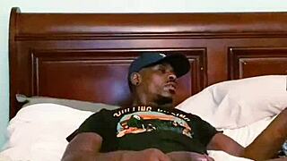 i'm micheal nxsty gooning solo with feet