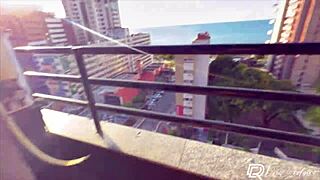 safada da minha vizinha veio foder na varanda de casa