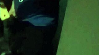 SE LA T�RMINE CHUPANDO A CARPINTERO!!