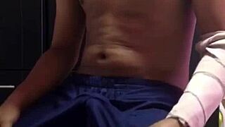 visitando a mi vecino mientras su esposa no esta