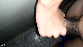 Gay 2k2 quay tay in narrative scene