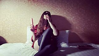 ivypoisonsex eats ice cream and gets carried away with the taste