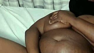 kanga's juicy ebony body