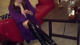 Wild Cuckold Night Starts with Wet Sucking and Kissing!