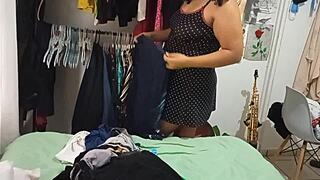 curvy latina milf maestra cleaning room shows off thong