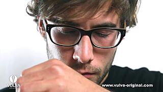 erotic pussy scent turns you on