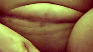 Rea Masturbates With Dildo In Shaved Pussy!