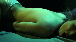 Serina Blair fucks a machine in amazing solo action