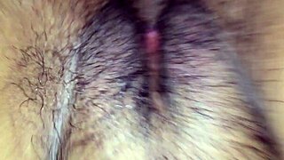 Amateur video with a Latina cam girl from Brazil.