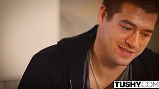 Primeiro anal da latina gostosa Luna Star no Tushy?