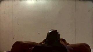 Booty queen of Colombia licks pussy intensely at dinner