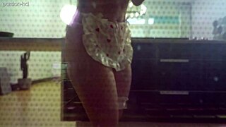 Kylie Shay spreads legs wide for intense doggystyle dessert action