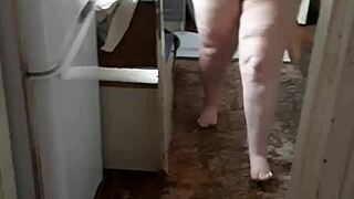 wife with big tits and ass in homemade scene