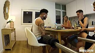 noite de jogos virou putaria com amigos portugueses