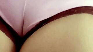 Let my neighbor film my pussy for creampie 😏