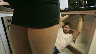 jesyx muy cachonda masturbandose con anal y juguetes