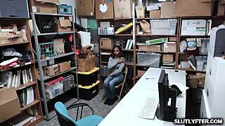 Sarah Banks Deep Throat Blowjob Officer