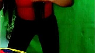 Lo Tenias Bien Guardado Maldita Zorra La Secretaria De La Oficina Se Dedica Al Porno Casero Cuando Sale De Su Jornada Laboral