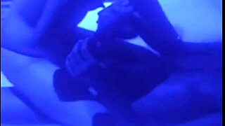 i love watching casalsixnine69 esposa montando negao. in skinny housewife scene