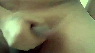 Amateur masturbates to cum tribute in doggystyle pov.