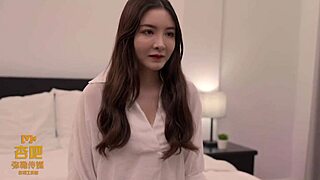 I Picked Up a Hot Asian Amateur for Sex