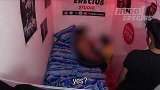 Mi Vecina Se Escapa De Su Casa Para Un Rapidín Cámara Escondida