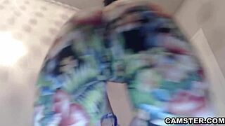 dialogic bald kitty needs rubbing before i slide in that toy vibrator tonight