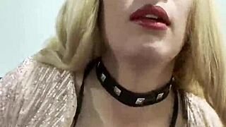 Just watching this travesti enjoy a solo moment