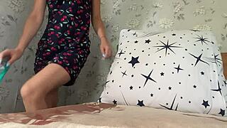 teen in 3d solo scene