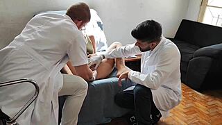 Quickie at gynecologist with tattooed squirting