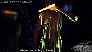 areana fox in glowstick experiment behind the scenes.