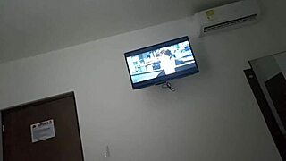 Petite Colombian brunette from Florida has passionate amateur sex