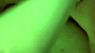 curvy milf moans with juicy pussy action