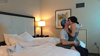 Romantic makeout with tattooed partners