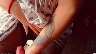 hot milf stuffs pantyhose with cum after steamy homemade action