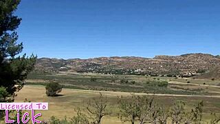 Bonnie Kinz Bedroom 4some Licking Fun